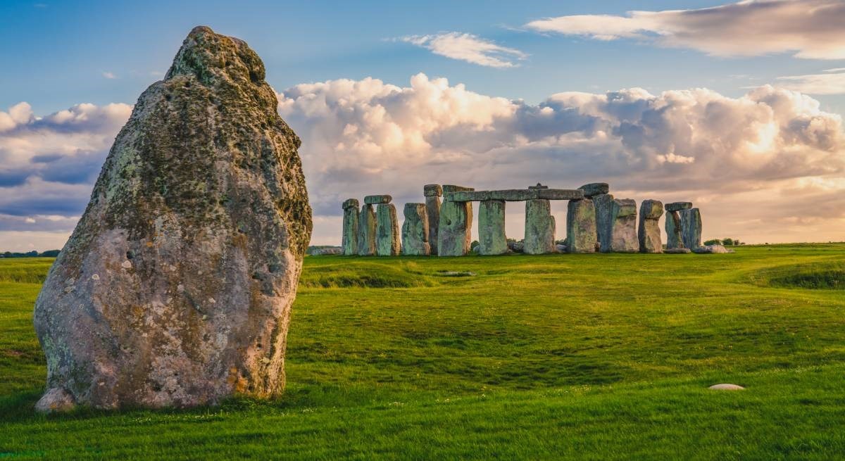 Pojavio se novi misterij oko Oltarnog kamena u Stonehengeu