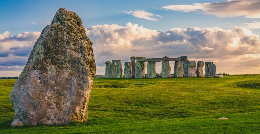 Pojavio se novi misterij oko Oltarnog kamena u Stonehengeu