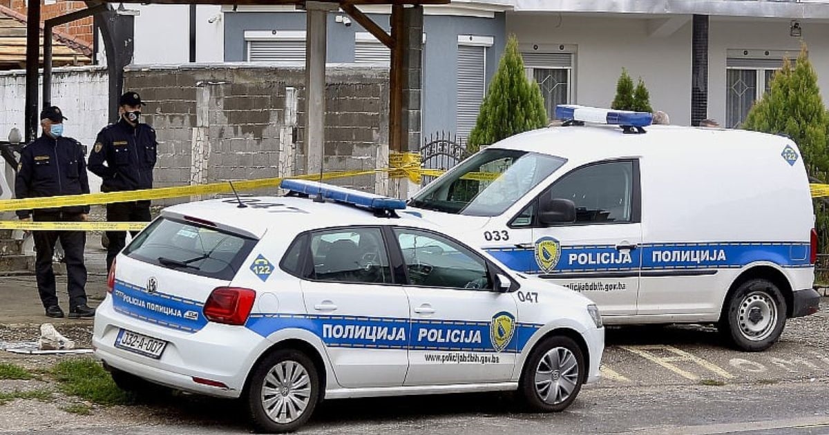 Policija u kući u Brčkom našla 31 dijete. Imali su hrvatske putovnice? Troje uhićenih