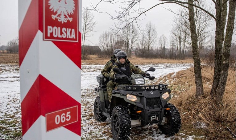 Poljska podiže ogradu na granici s Bjelorusijom
