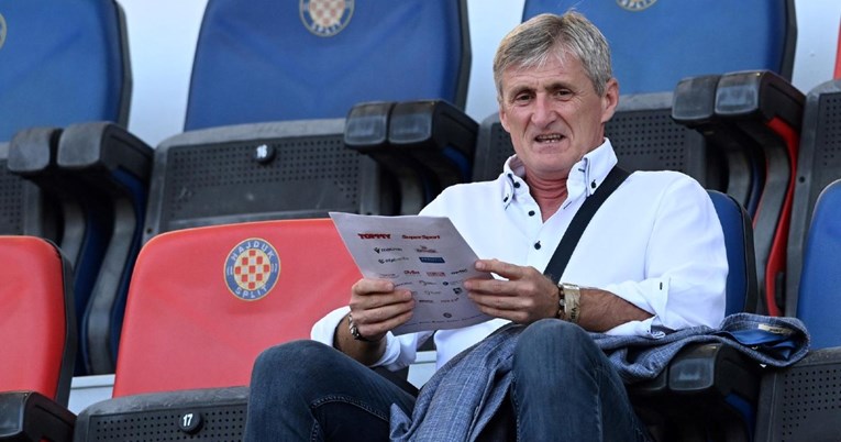 Pogledajte poruku koju su navijači Dinama uputili Robertu Jarniju