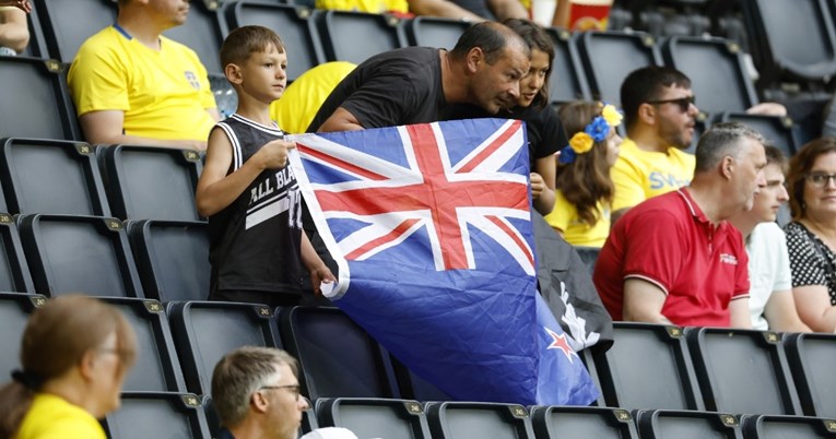 Nogometaši Novog Zelanda na poluvremenu odustali od utakmice s Katarom zbog rasizma