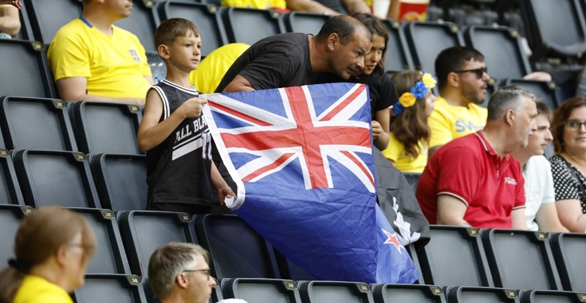 Nogometaši Novog Zelanda na poluvremenu odustali od utakmice s Katarom zbog rasizma