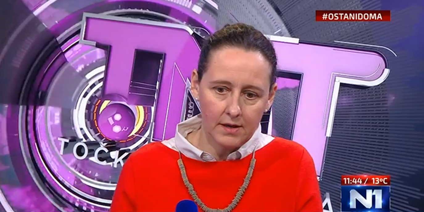 Ministrica kulture: Škola je 9 učenika i jedan učitelj. Misa je svećenik na oltaru