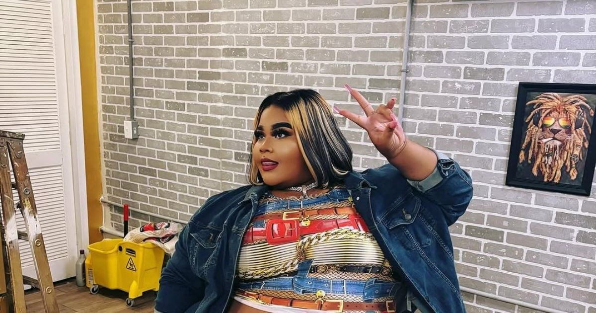 Reperica koja ima 222 kg podnijela tužbu jer joj je taksist rekao da ne stane u auto