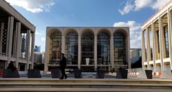 Operna kuća Metropolitan u New Yorku ostaje zatvorena još godinu dana