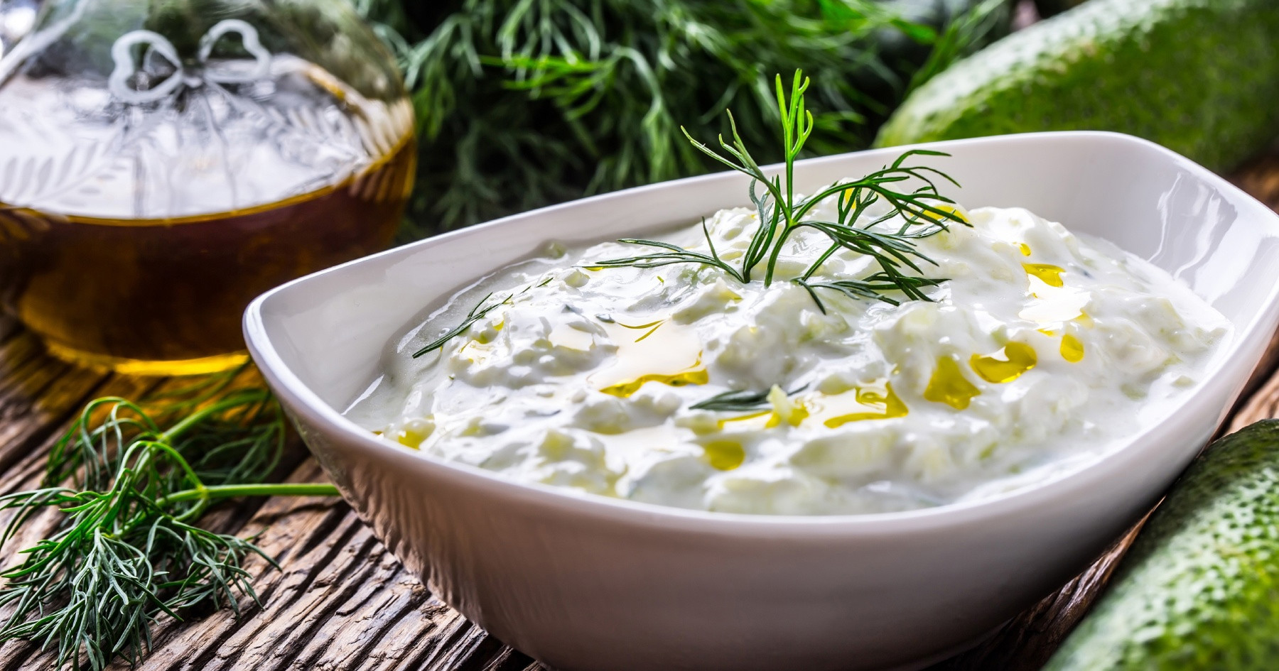 Jednostavan trik od dvije minute za najbolji domaći tzatziki umak