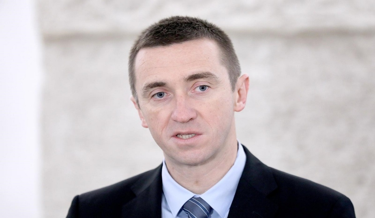 Penava pisao Njonji: Vi stavljate stranačko i lokalno iznad nacionalnog, a ne ja