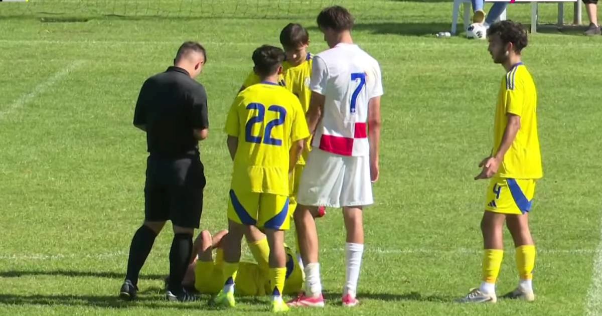Teška ozljeda juniora Hajduka. Hitna ga odvezla s utakmice hrvatske reprezentacije