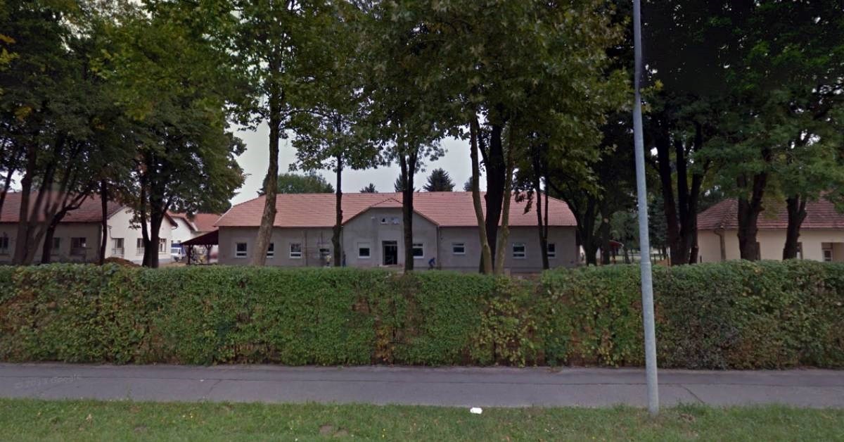 Pijana žena u Koprivnici se skidala gola, bacala čaše i vrijeđala policajce