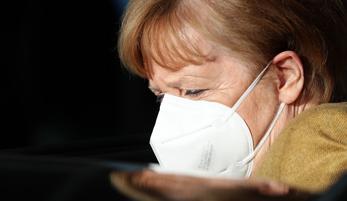 Njemački mediji: Merkel traži zatvaranje granica i zabranu putovanja