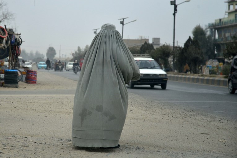 Američko veleposlanstvo u Kataru svojim građanima: Ne izlazite iz domova