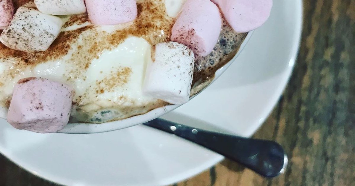 Upozorenje: Nemojte djeci davati čokoladno mlijeko sa sljezovim kolačićima