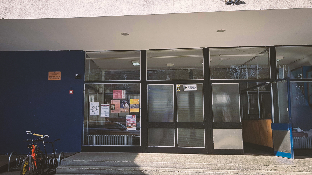 Bili smo u zagrebačkoj školi: Mama učenice ima koronu, škola nije dezinficirana