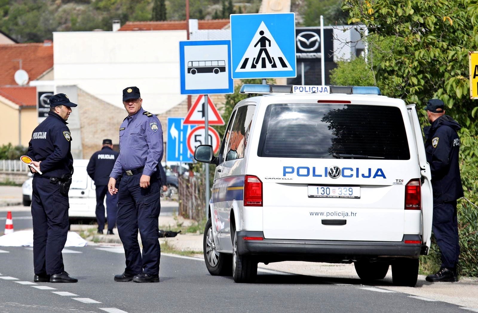 Objavljeni detalji: Dječak (11) umro na mjestu od siline udara auta, bio je na zebri