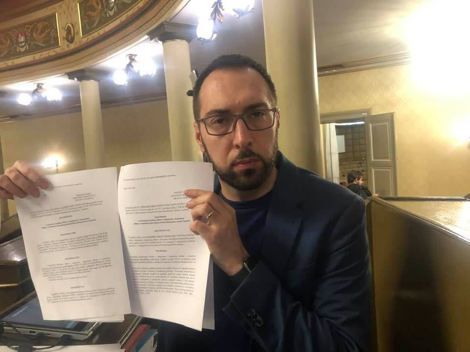 Tomašević objasnio zašto satima traje prekid sjednice o Bandićevom GUP-u