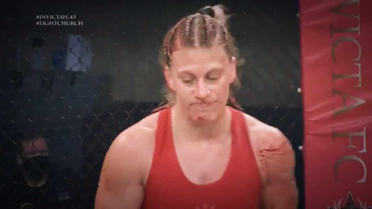 UZNEMIRUJUĆE Ženskom Khabibu bilo neugodno nakon što je unakazila lice protivnice