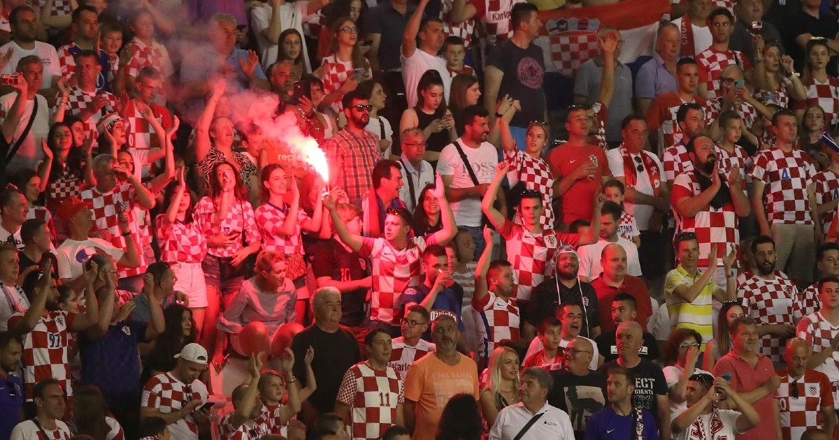 Na utakmici Hrvatske i Francuske privedeno 11 osoba, a jedna je uhićena