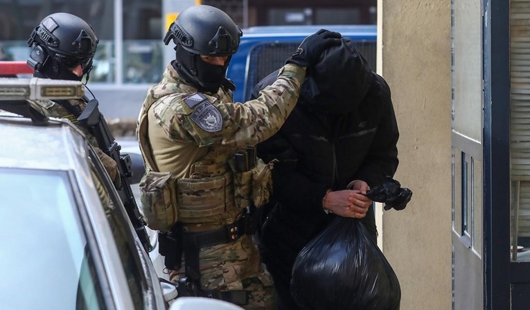 Ovo je osumnjičeni za ubojstvo policajaca u Sarajevu 2018. Lani uhićen pa pušten