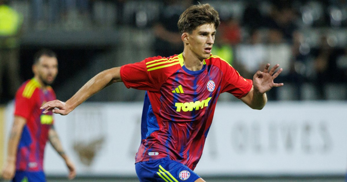 Mladi stoper Hajduka se teško ozlijedio na početku sezone. Evo kad se vraća