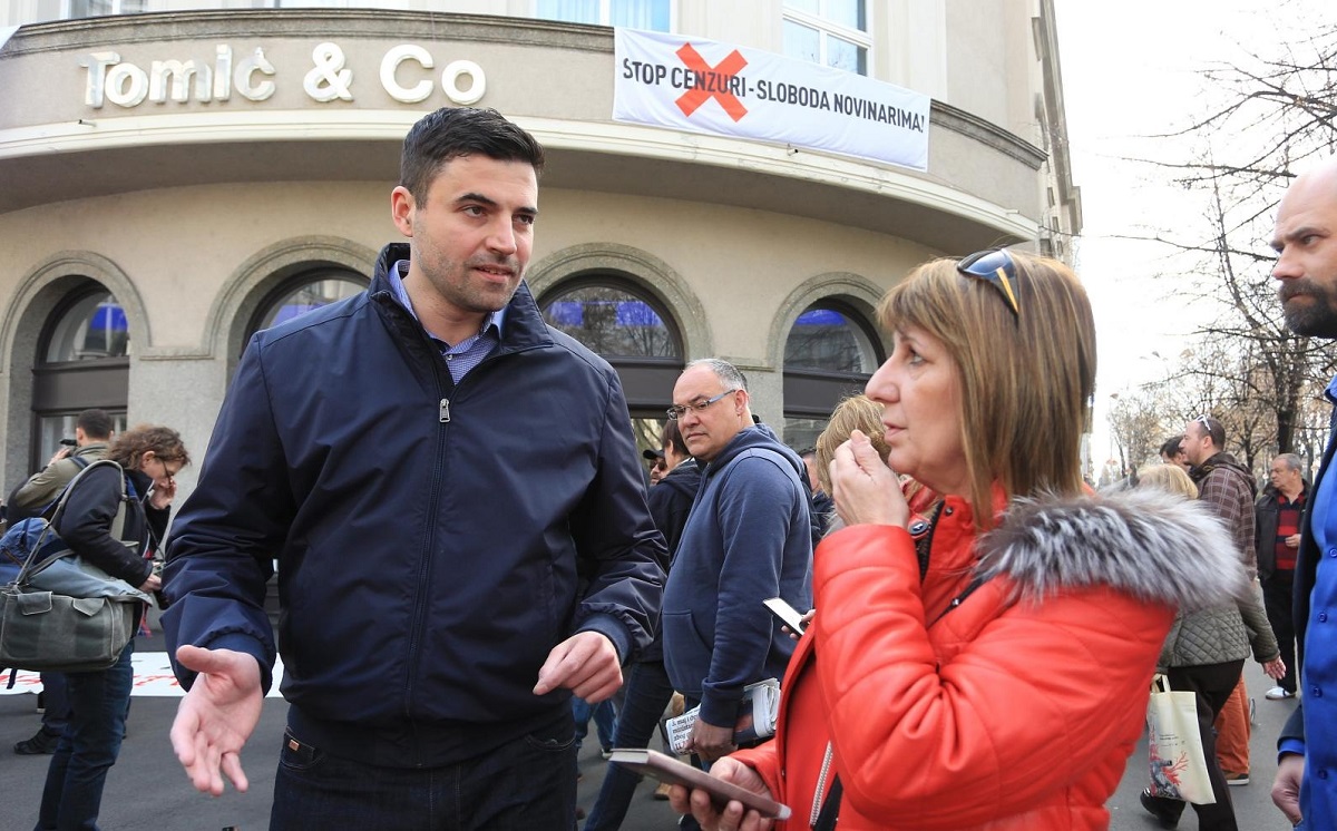 Bernardića pitali je li licemjerno što je prosvjedovao s novinarima
