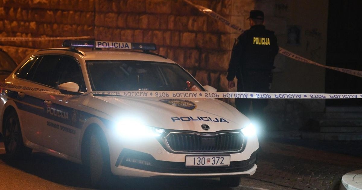 Muškarac prijavio krađu kamena u Rogoznici. Drugi optužio policajce