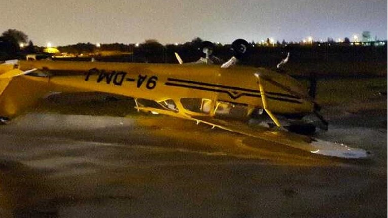 FOTO Nevrijeme u Zagrebu porazbacalo avione na aerodromu u Lučkom, tri su oštećena