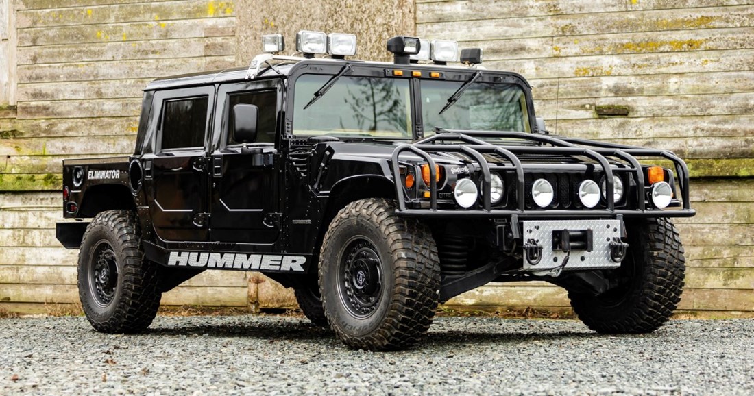 Na aukciji Tupacov Hummer, nije se mijenjao od 1990-ih