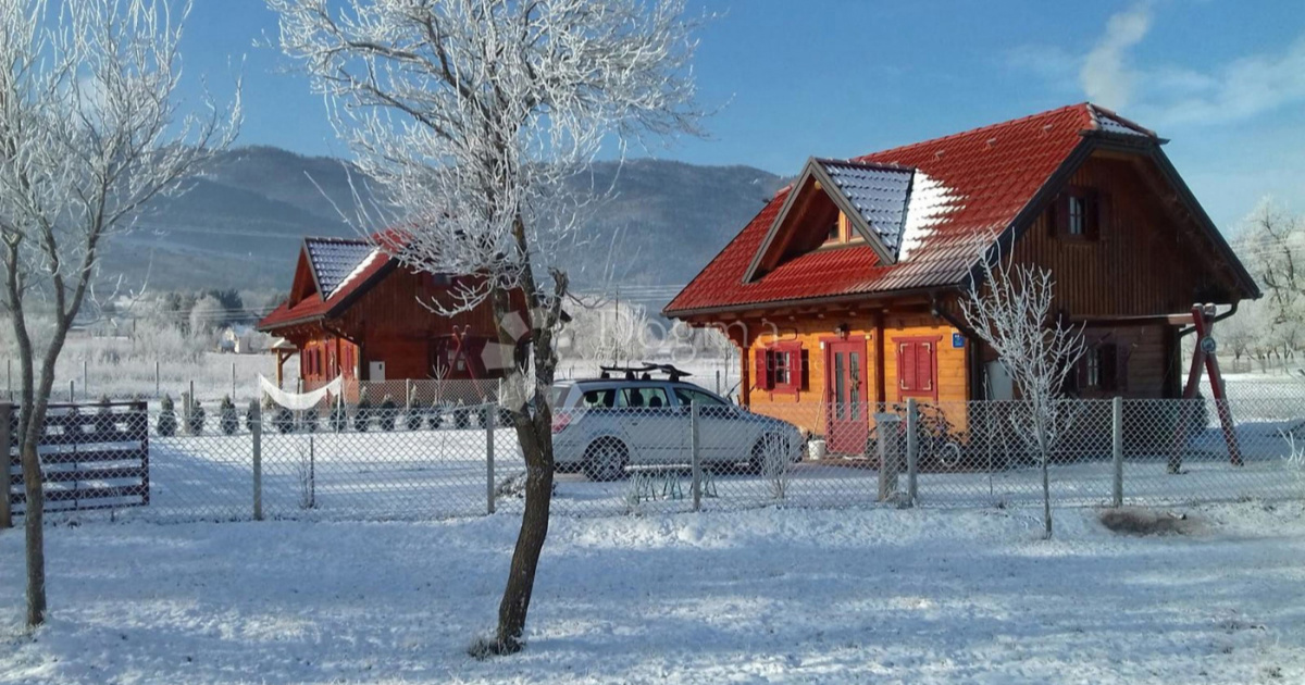 Kuća za odmor s bazenom u Gackoj dolini prodaje se za 168.000 eura