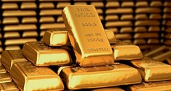 Zlato je skočilo na osmomjesečni maksimum. Naučite kako trgovati cijenom zlata