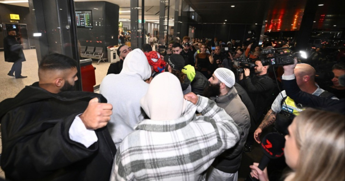 Žene ISIL-ovaca stigle u Australiju. Optužene za ropstvo i terorizam