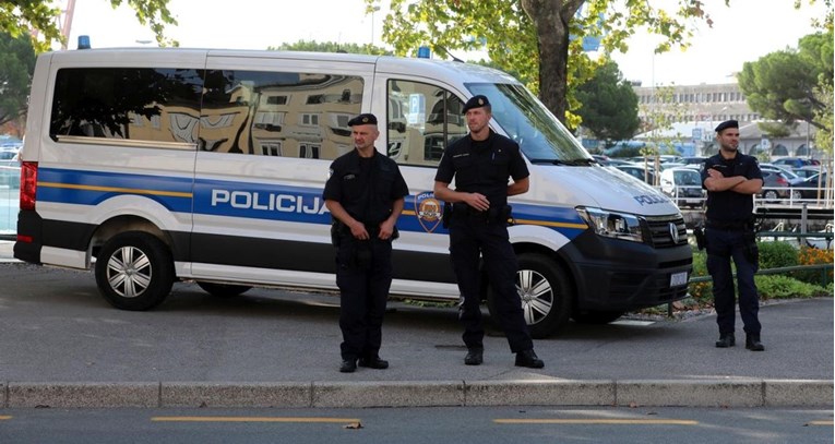 ​U Rijeci uhićen muškarac, Slovenija ga tražila zbog silovanja