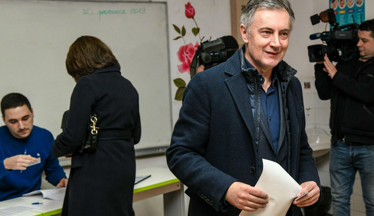 Škoro želi biti sveučilišni profesor, podnio je zahtjev u Puli. Postoji problem