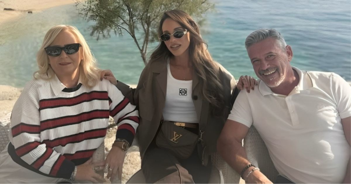 Raquel Mauri objavila fotku s roditeljima: "More i obitelj su uvijek dobar plan"