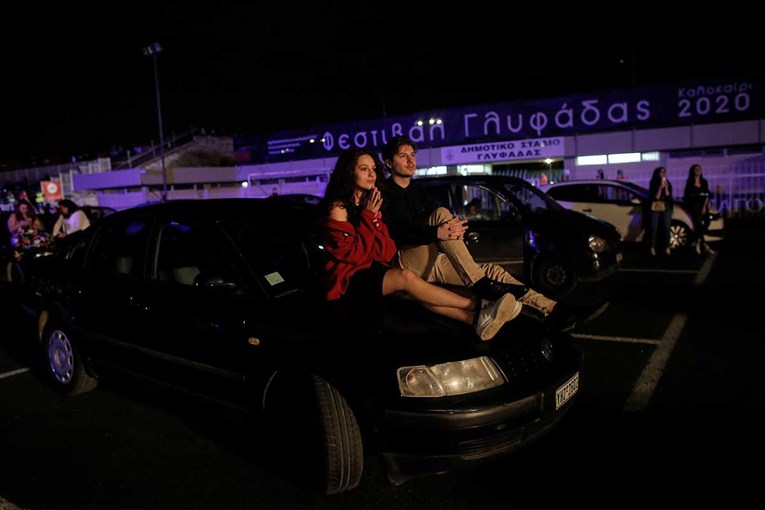 Grčka zabrinuta zbog porasta broja oboljelih od korone