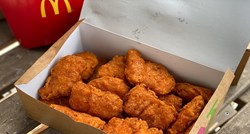 McDonald's će platiti 800.000 dolara odštete djevojčici koju je opekao McNugget