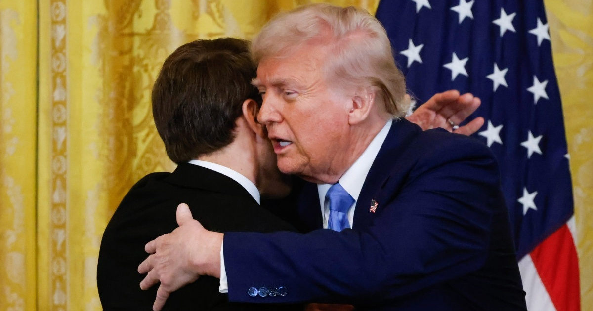 Macron nakon razgovora s Trumpom: Spremni smo poslati vojsku u Hormuz