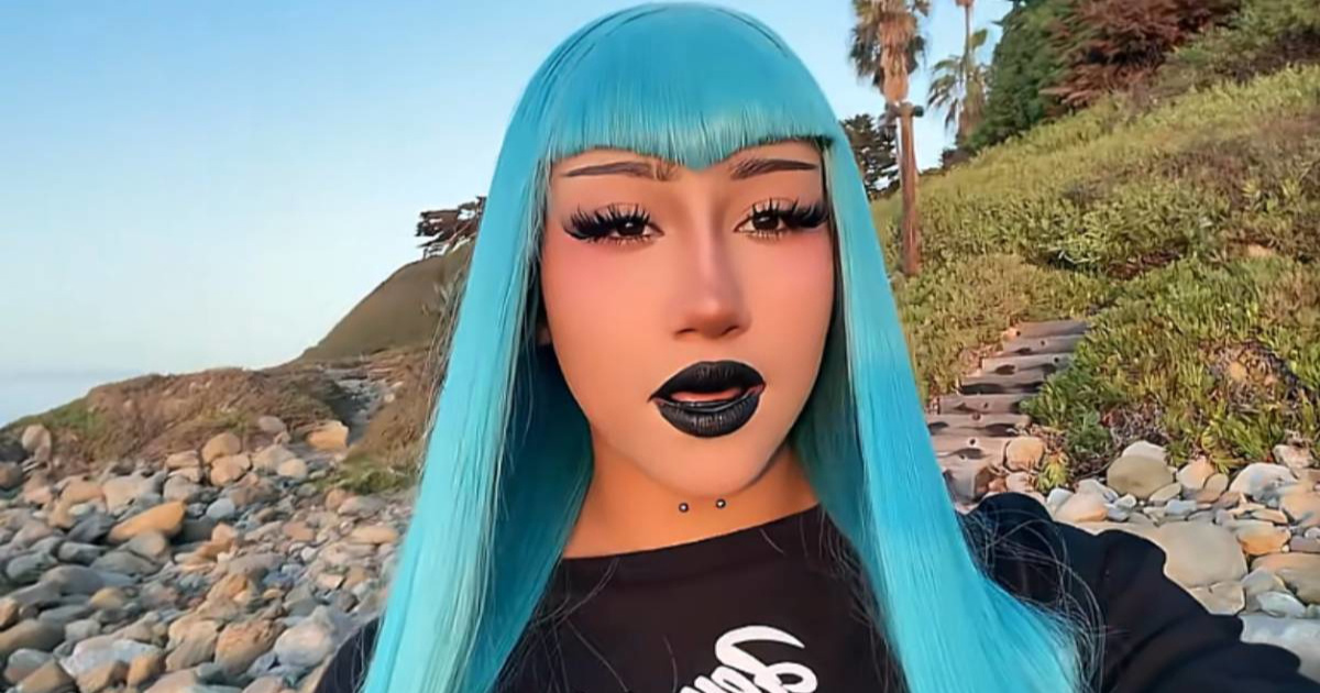 Kći Kim Kardashian odgovorila na kritike da izgleda "demonski": "Vjerujem u Isusa"
