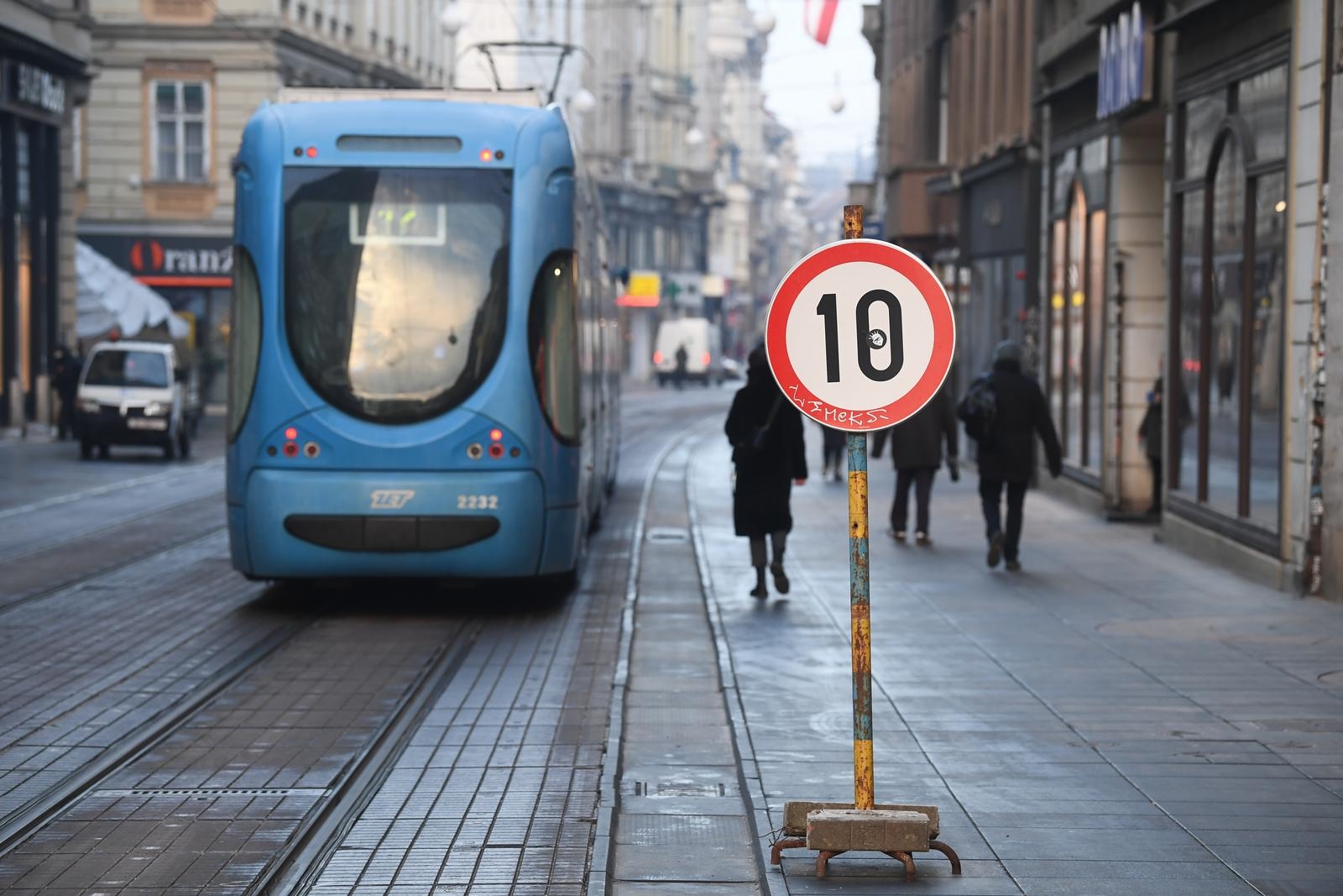 Tramvaj u Ilici naletio na pješakinju, u bolnici je
