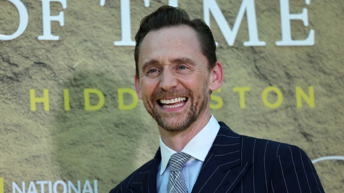 Hiddleston je zbog jedne uloge otišao toliko daleko da je počeo pušiti