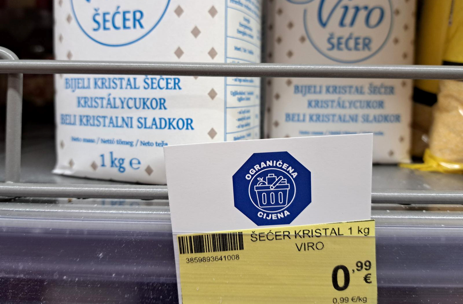 Vlada sprema novu odluku. Pojeftinjuju šećer, ulje, mlijeko, pelene...?