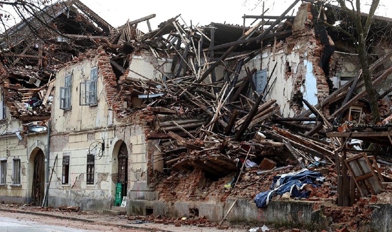 Na Baniji prijavljene gotovo 34.000 oštećenih stambenih objekata
