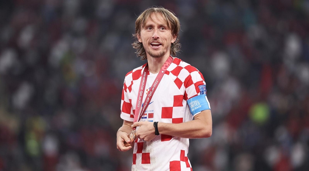 Modrić se javio iz aviona prije slijetanja u Zagreb: "Iznad svih, Hrvatska"