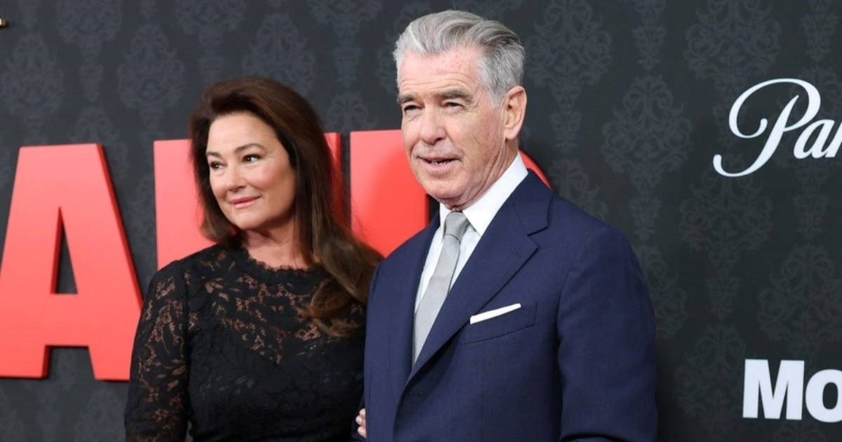 Supruga Piercea Brosnana privukla pažnju na crvenom tepihu, vidno je smršavjela