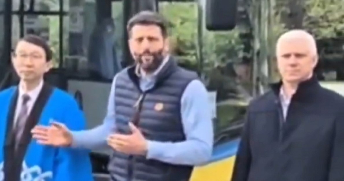 VIDEO Bijesni Beograđanin verbalno napao gradonačelnika pred japanskim ambasadorom