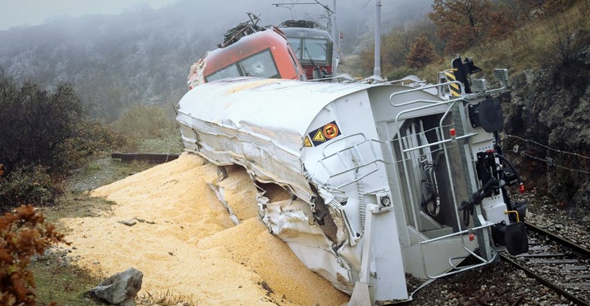 Traje žurna sanacija prevrnutog vlaka kod Rijeke, šteta oko 200.000 eura