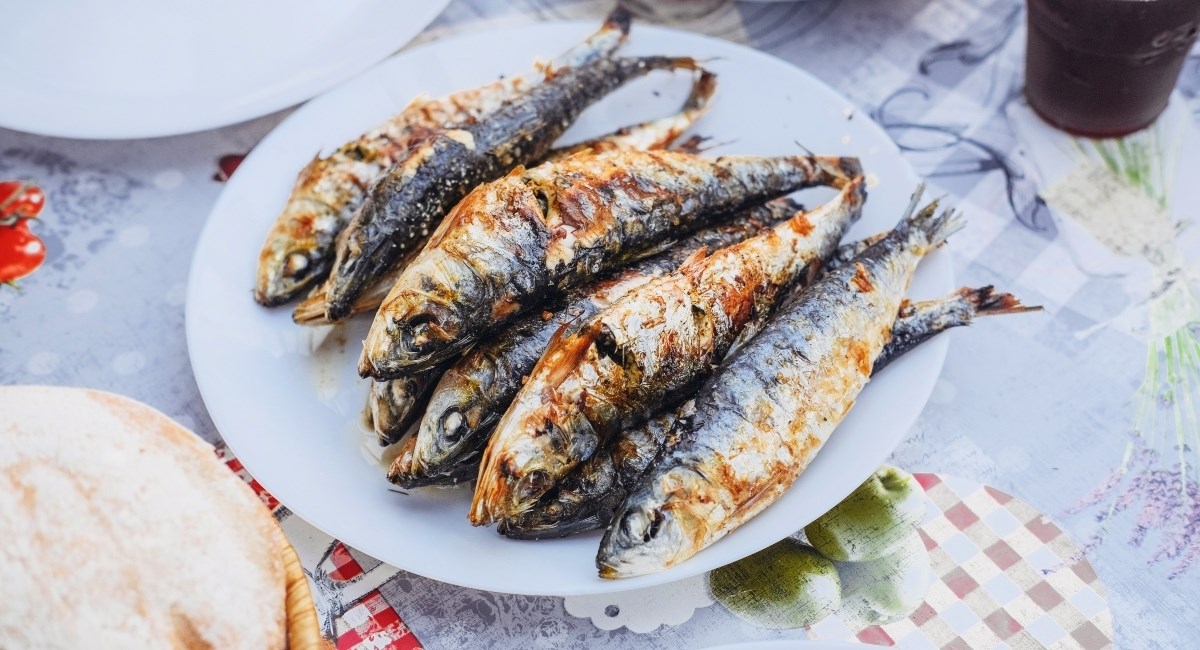 Restorani na moru nemaju srdele kada je pun mjesec - znate li zašto?