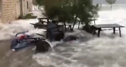 VIDEO Pogledajte snimku potopa u Kaštelima, ovo je brutalno