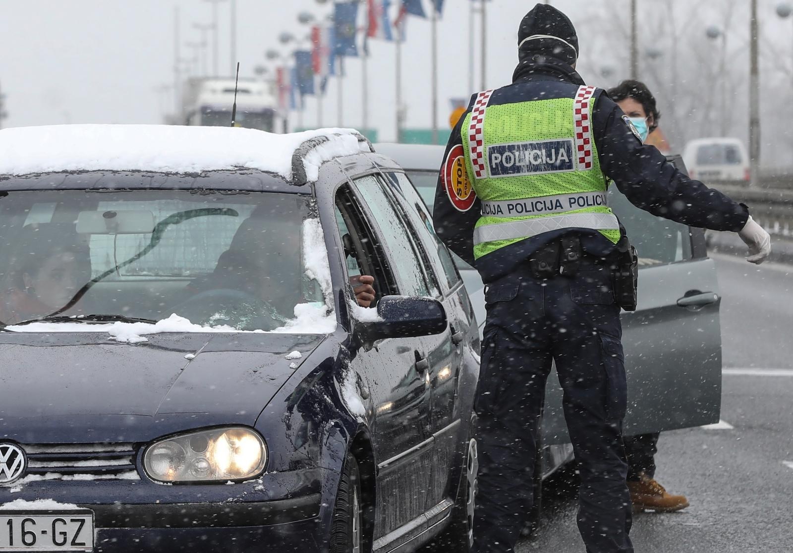 Objavljeni detalji o zaraženim policajcima