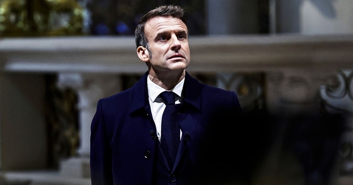 Steže se obruč oko Macrona nakon pada vlade